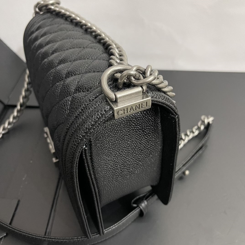 Ch**el leboy series bags